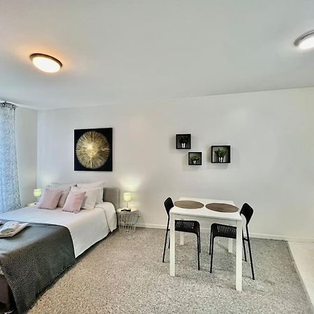 Studio 3 Rue Theodore Bac - Dabnb ลิมอจส์ ภายนอก รูปภาพ
